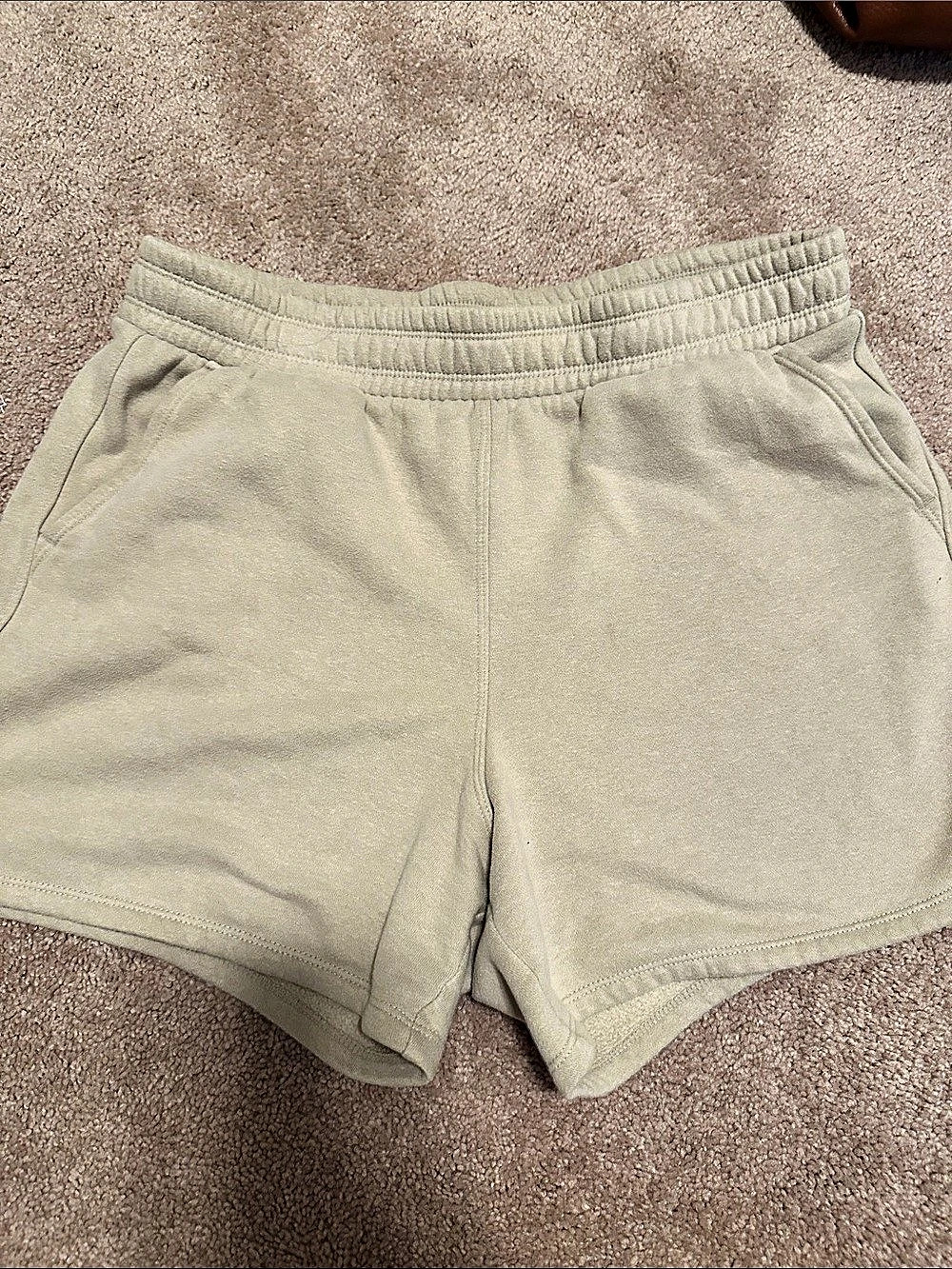 Calvin Klein Performance Fleece Mid-Rise Shorts Athletic Shorts size M